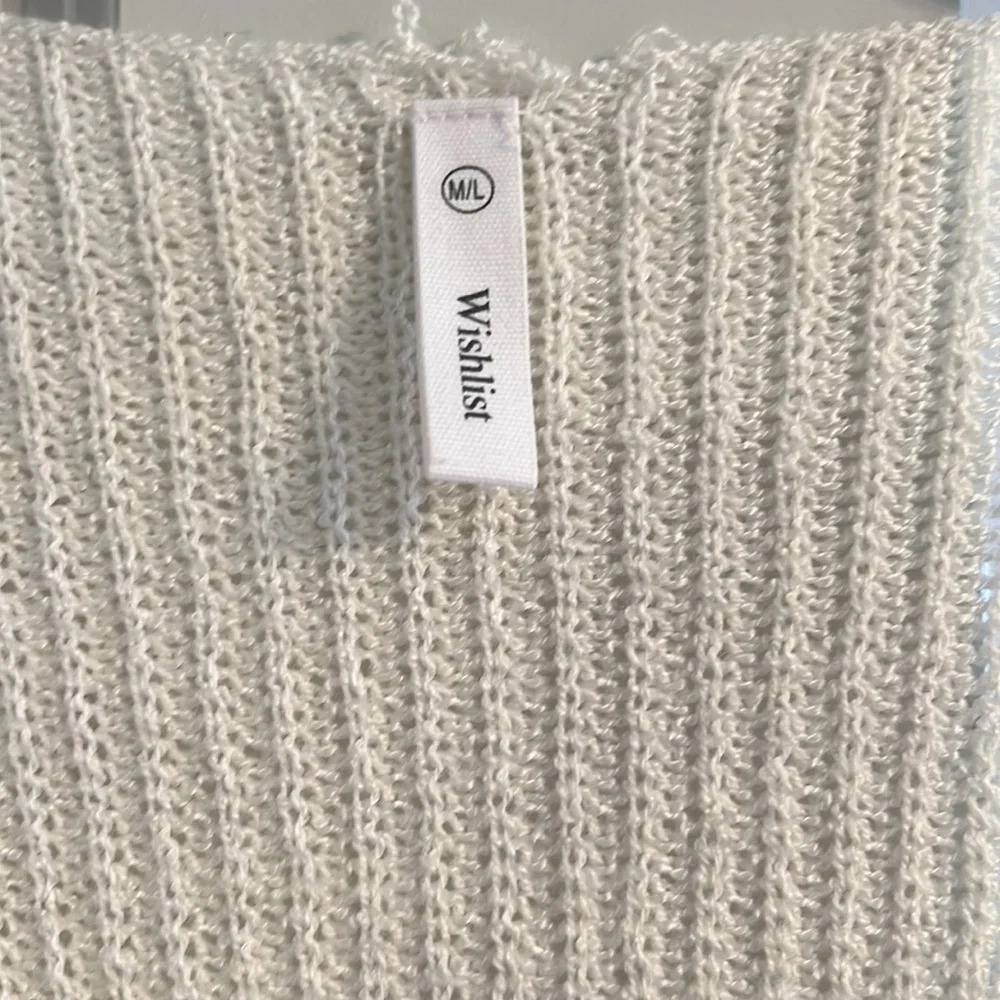 Sweater - Picture 2 of 2